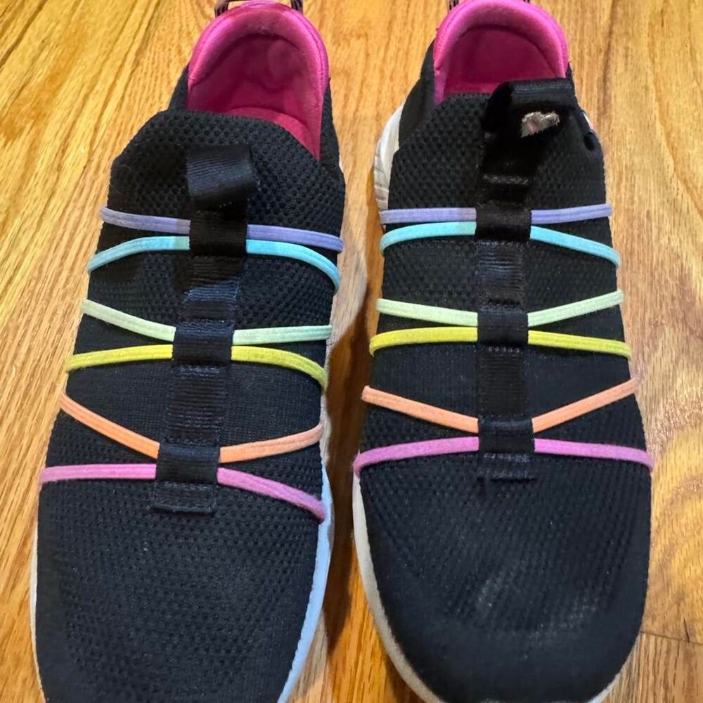 Skechers Ultra Flex 3.0 Kids Slip-On Sneakers | Size 5